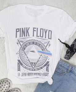 Dark side of the moon Vintage graphic t shirt