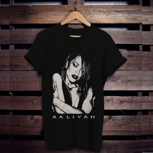 Ripple Junction Aaliyah t shirt